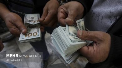 عقب‌نشینی دوباره تتر به کانال ۷۰ هزار تومان؛ دلار اصلاح خواهد کرد؟